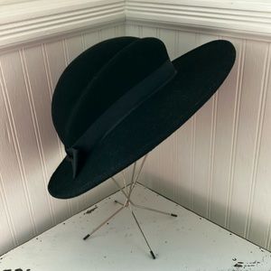 Ladies Black Hat, 💯% Wool, Measures 13”x 10”x 5”, 3” Brim, Ribbon Surrounding